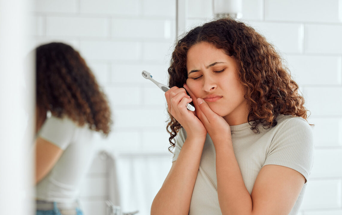 The Best Toothpastes for Sensitive Teeth & Enamel Protection